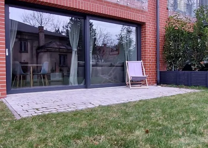 Zakatek 2 Z Ogrodkiem I Miejscem W Garazu Podziemnym * Μπιέλσκο-Μπιάλα